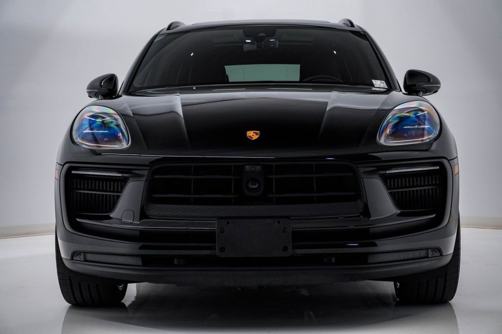 Certified 2024 Porsche Macan S AWD/4WD image 6