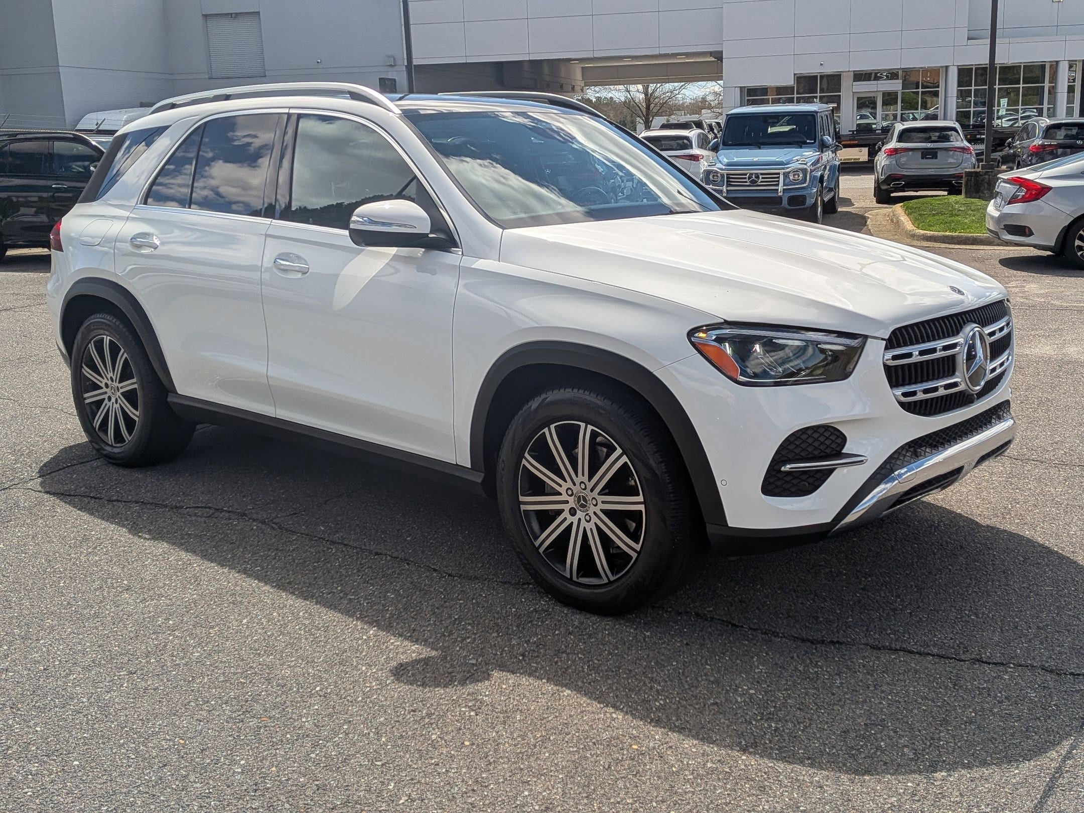 Certified 2024 Mercedes-Benz GLE 350 4MATIC image 3