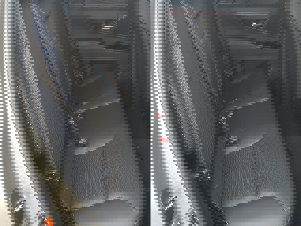 Used 2025 Lexus LX 600 4WD w/ Premium Package image 22