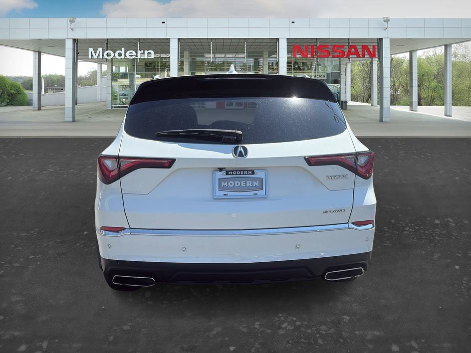 Used 2022 Acura MDX w/ Advance Package AWD/4WD image 4