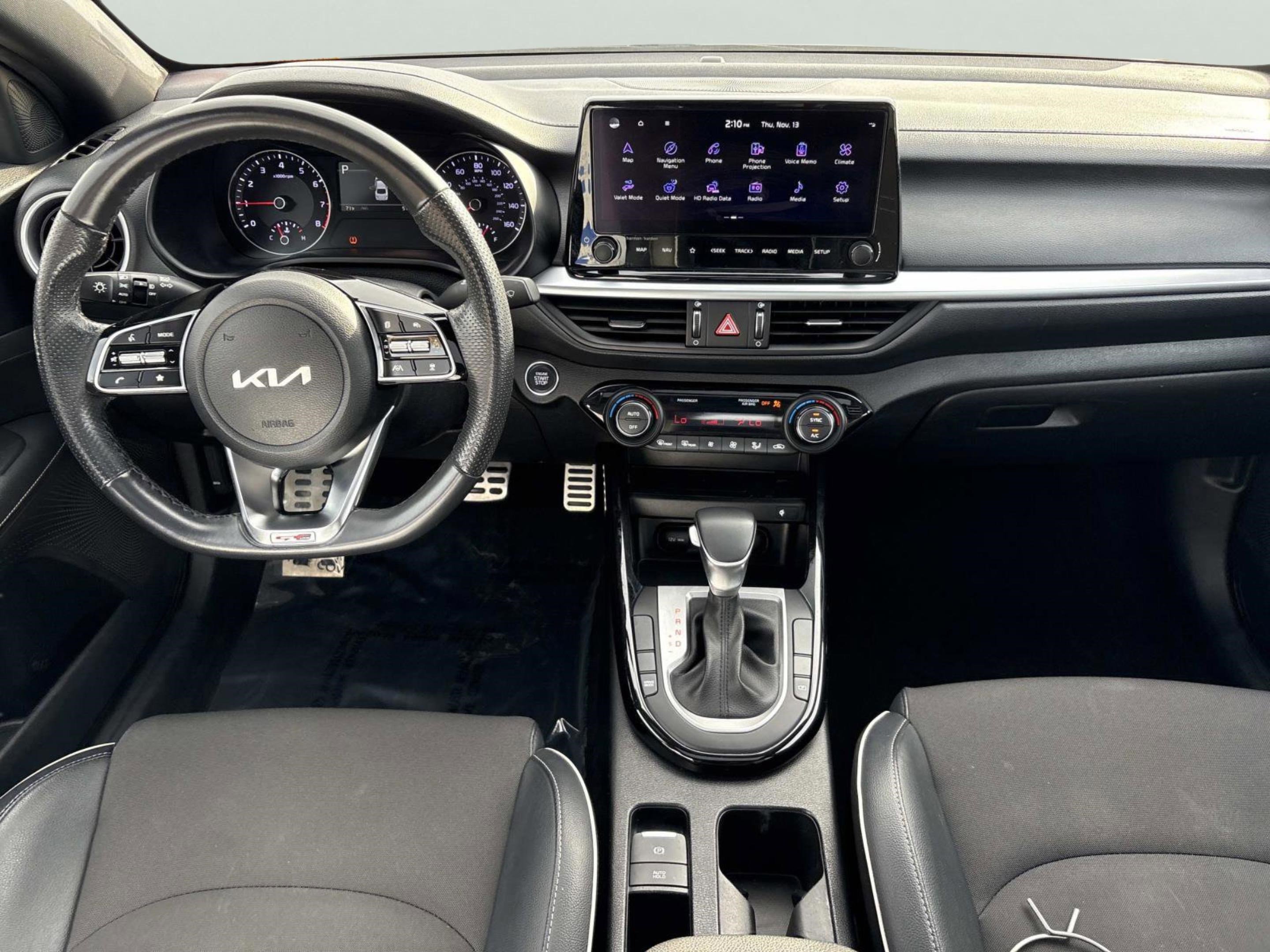 Used 2023 Kia Forte GT-Line w/ GT-Line Premium Package image 15