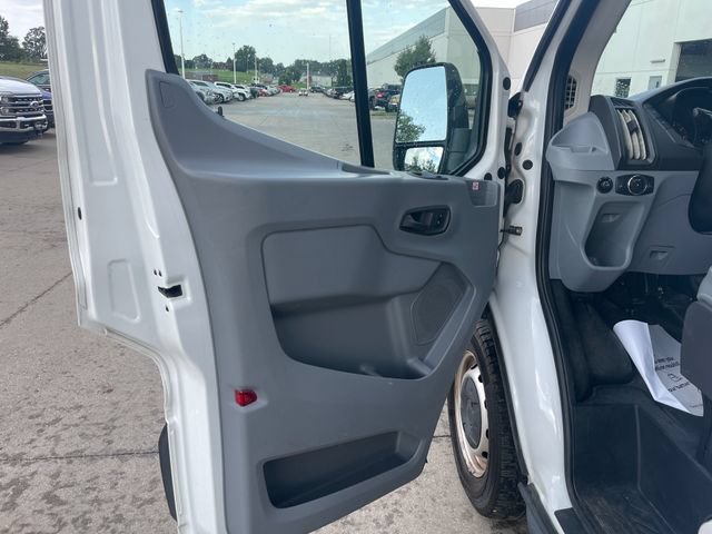 Used 2019 Ford Transit 250 148 Medium Roof RWD image 20