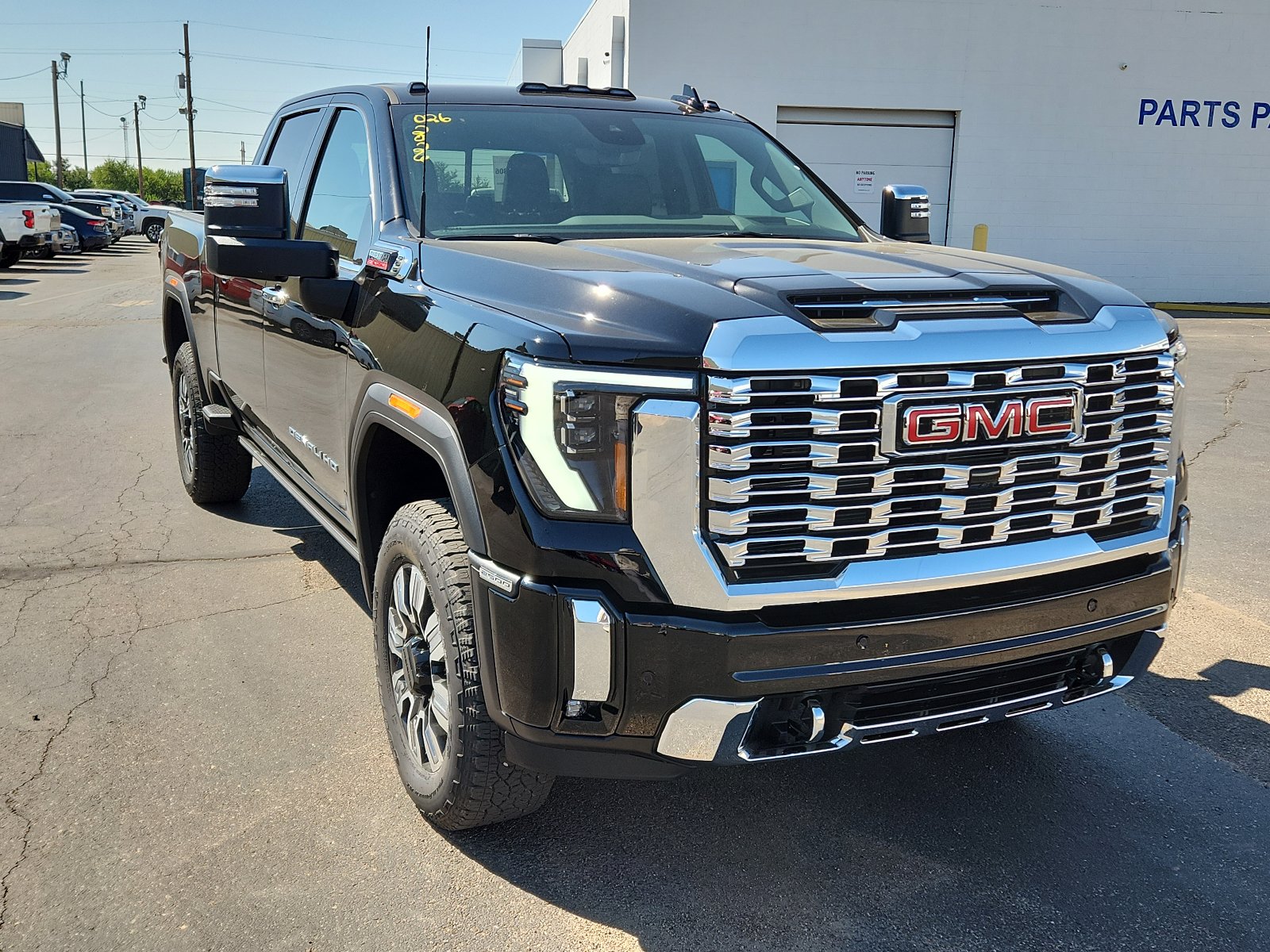 New 2026 GMC Sierra 2500 Denali w/ Max Trailering Package image 6
