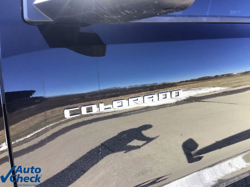 Used 2025 Chevrolet Colorado LT w/ Advanced Trailering Package image 41