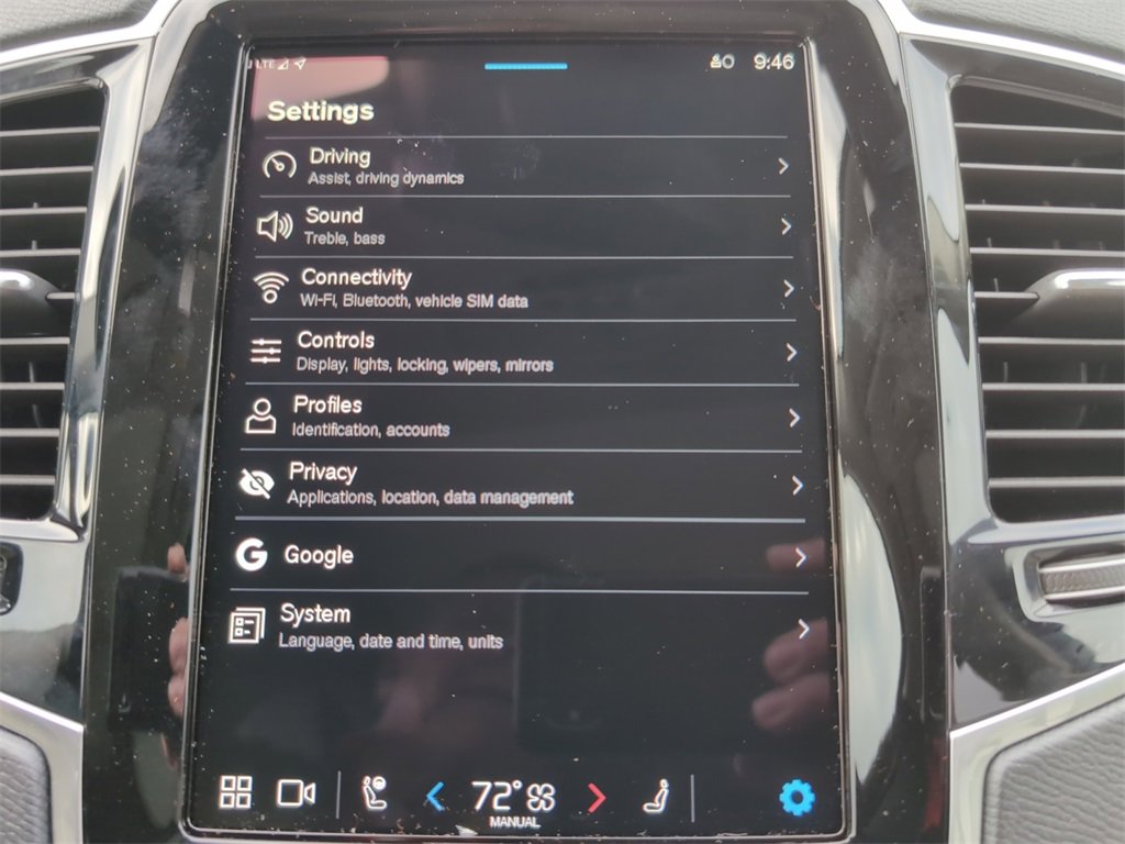 New 2025 Volvo XC90 B6 Plus w/ Protection Package Premier image 24