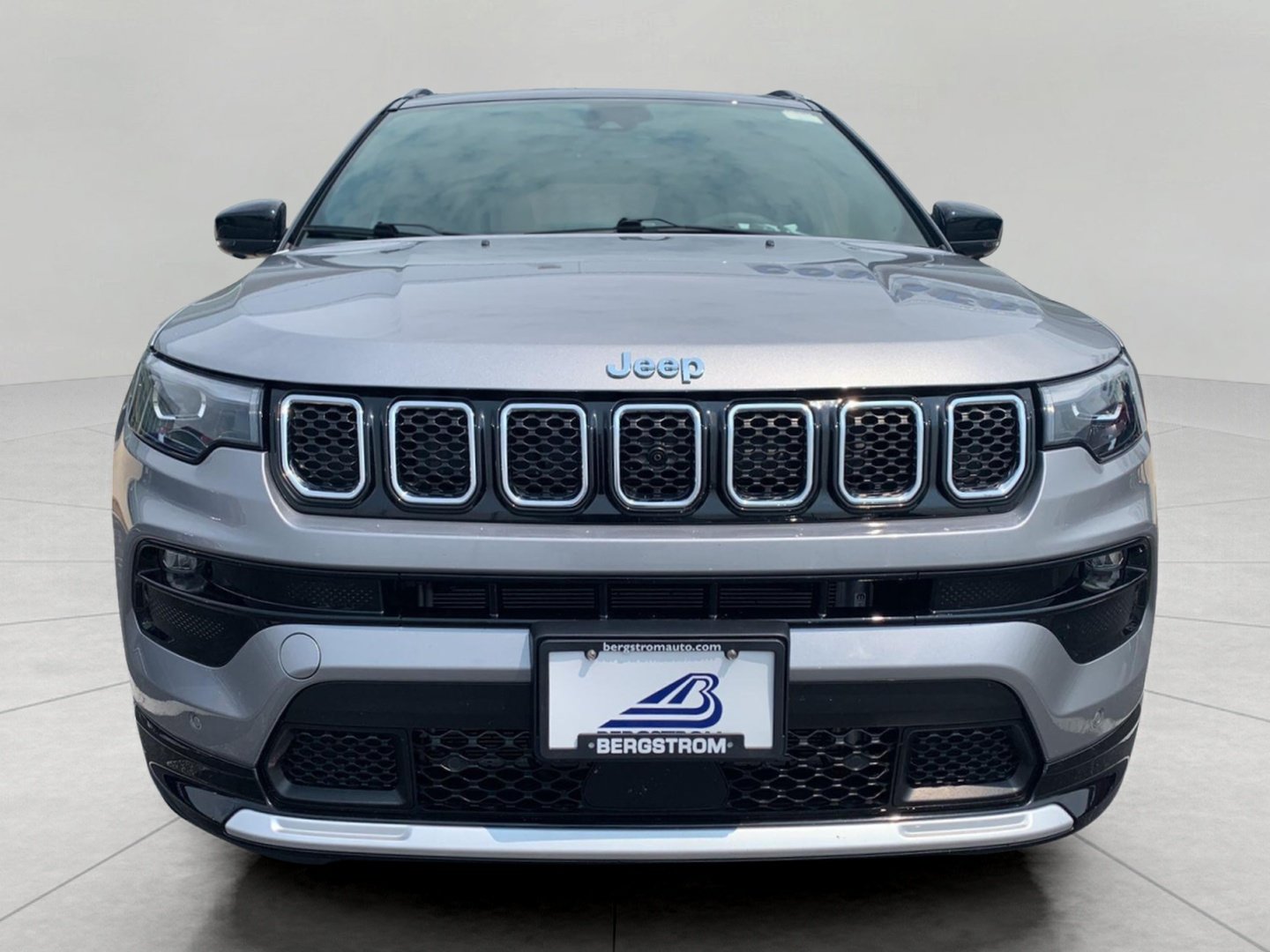 Used 2023 Jeep Compass Limited w/ Elite Group AWD/4WD image 31
