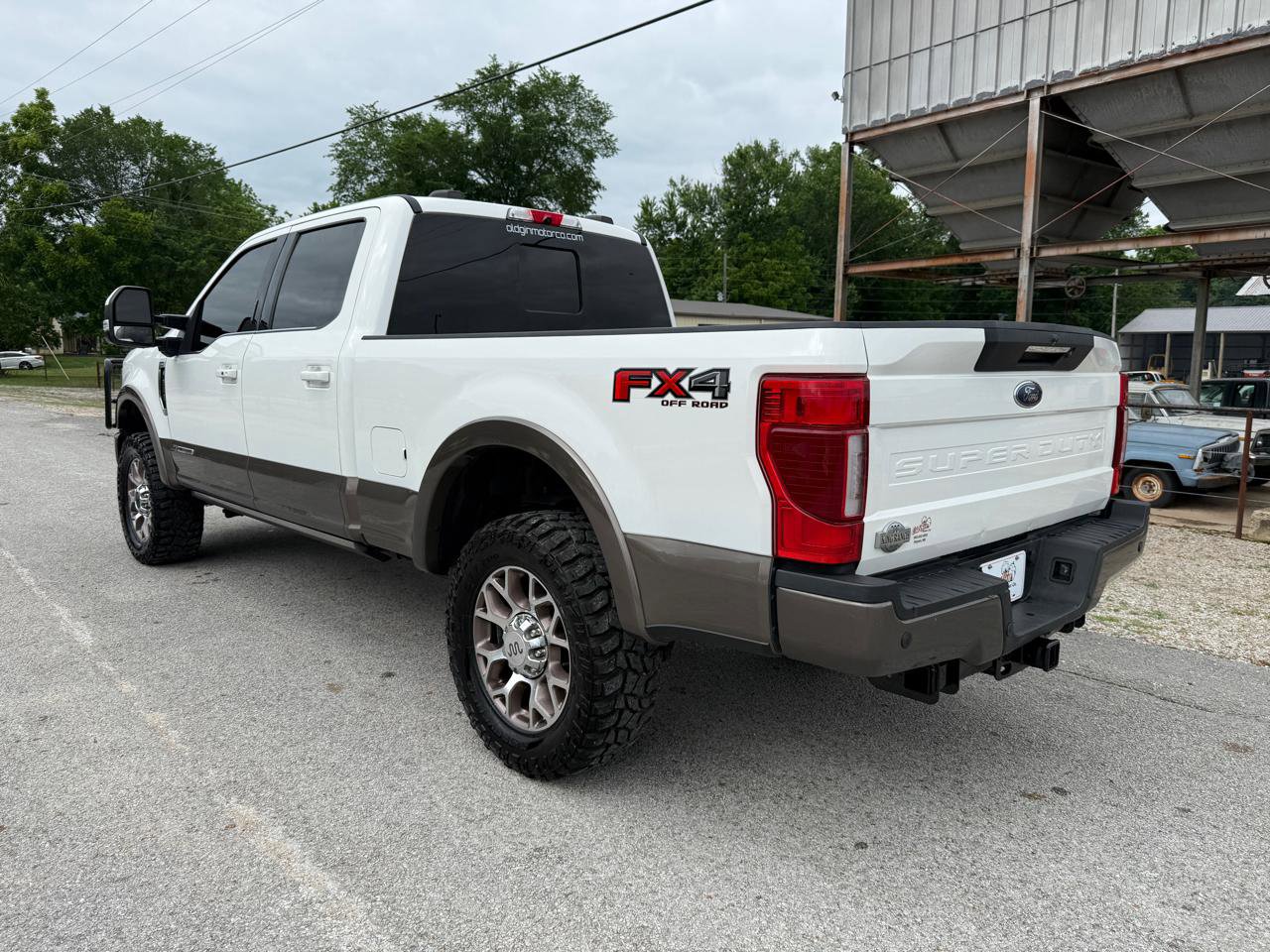 Used 2022 Ford F250 King Ranch w/ King Ranch Ultimate Package AWD/4WD image 3