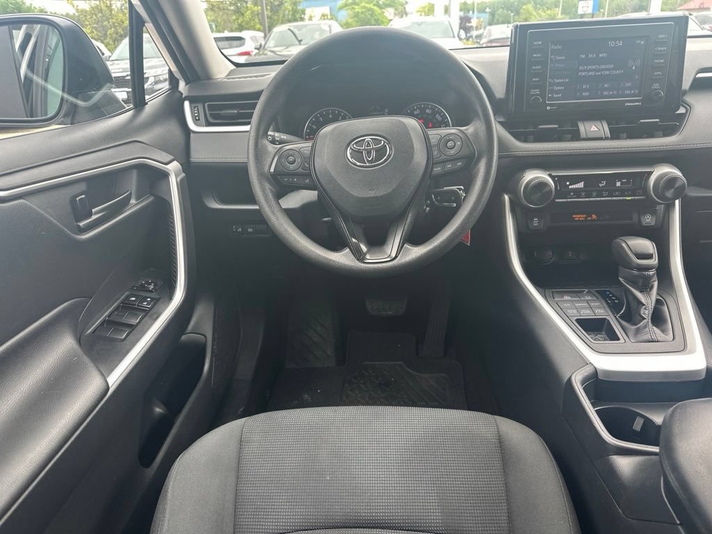 Used 2020 Toyota RAV4 LE w/ Carpet Mat Package AWD/4WD image 19