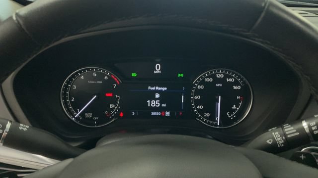 Used 2023 Cadillac XT4 Luxury w/ Cold Weather Package AWD/4WD image 23
