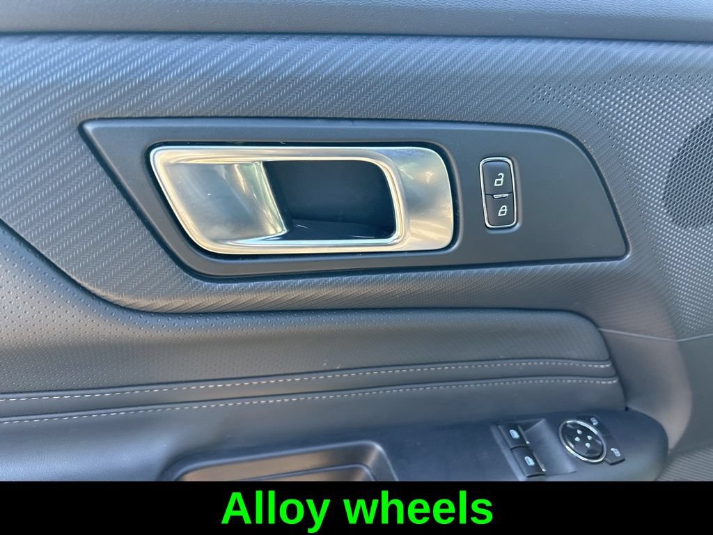 Used 2025 Ford Mustang Premium RWD image 29