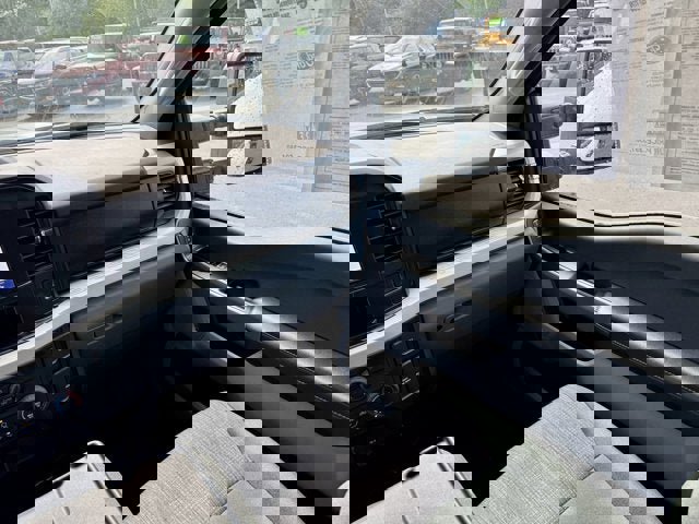 Used 2023 Ford F450 XLT w/ XLT Value Package image 22