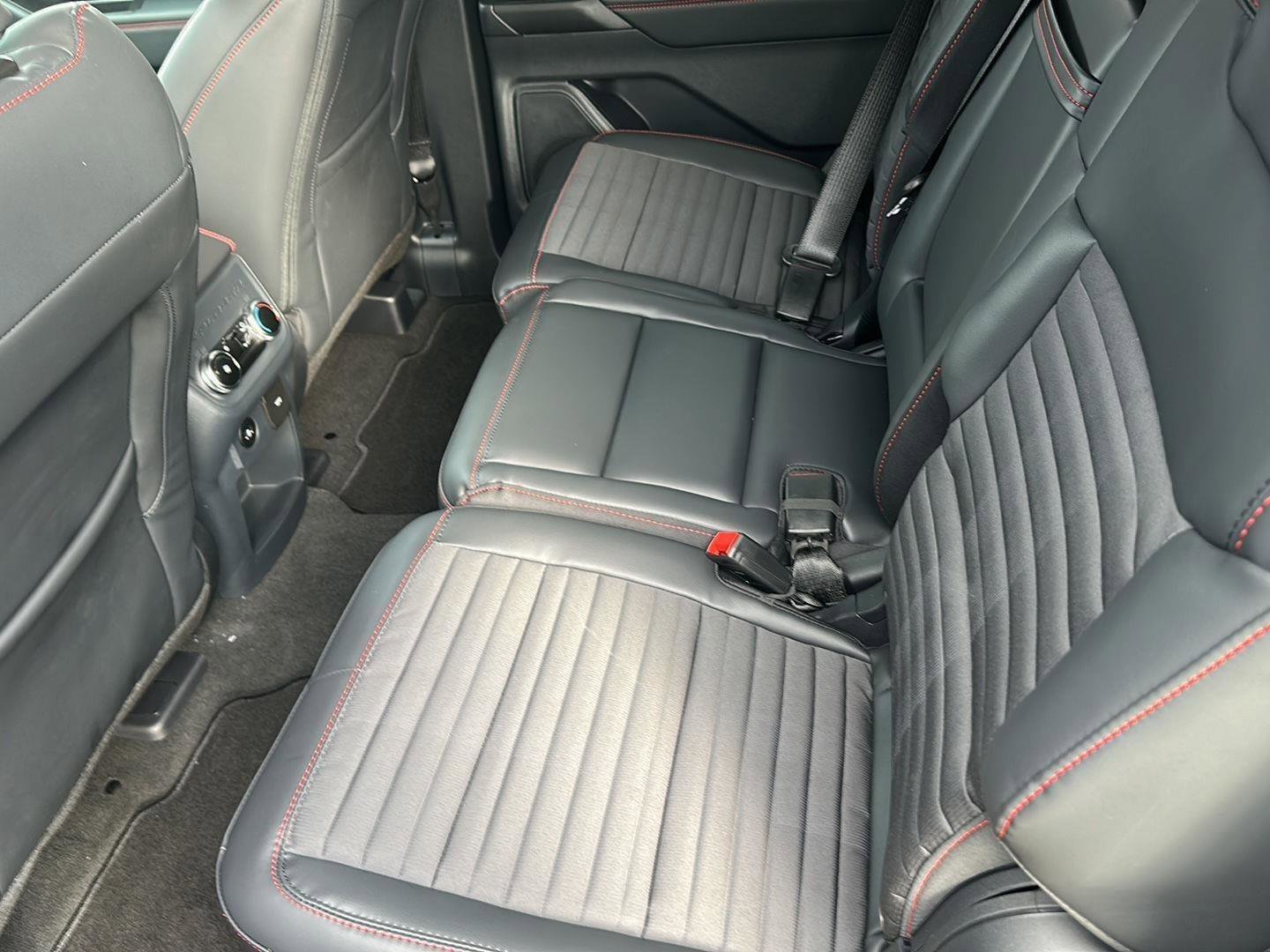 New 2026 Ford Explorer ST-Line image 13