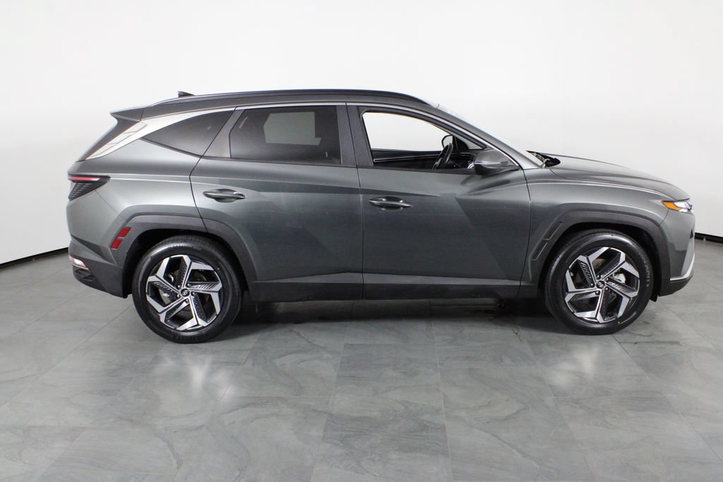 Used 2022 Hyundai Tucson SEL w/ Convenience + Premium Package FWD image 10