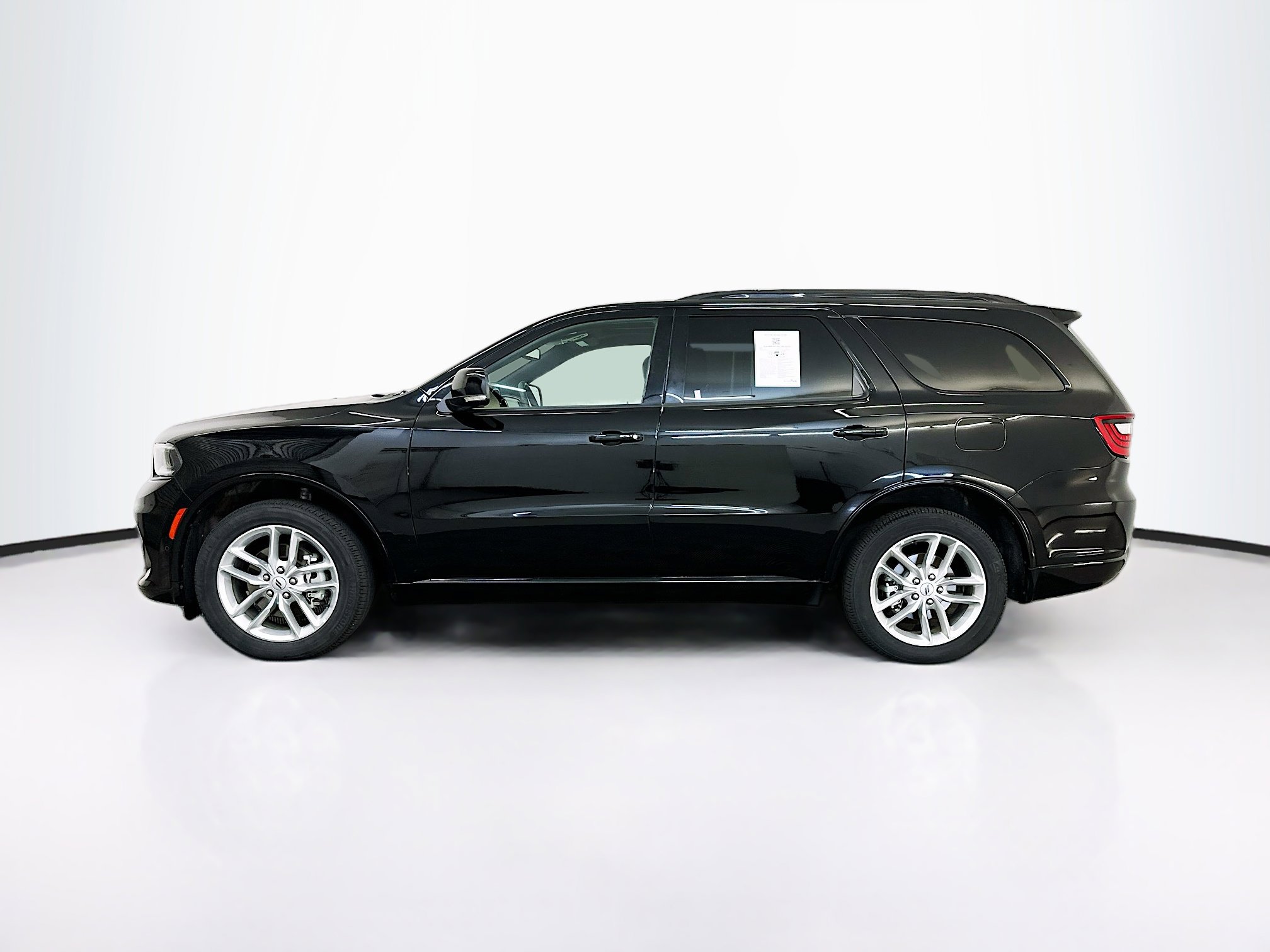 Used 2025 Dodge Durango GT image 4