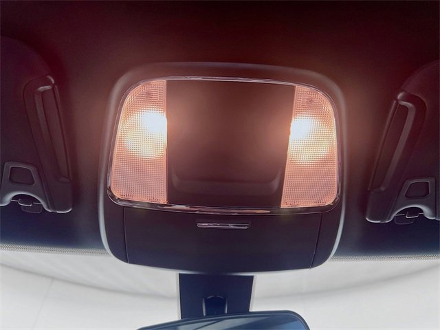 Used 2023 Dodge Charger SXT image 19