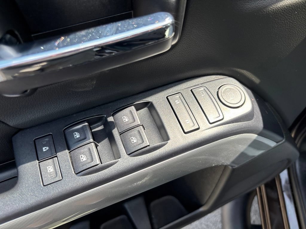 Used 2019 Chevrolet Silverado 1500 LT w/ All Star Edition AWD/4WD image 16