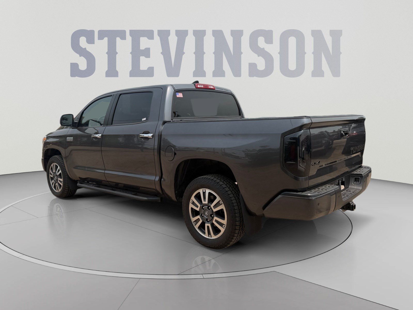 Used 2021 Toyota Tundra Platinum AWD/4WD image 3