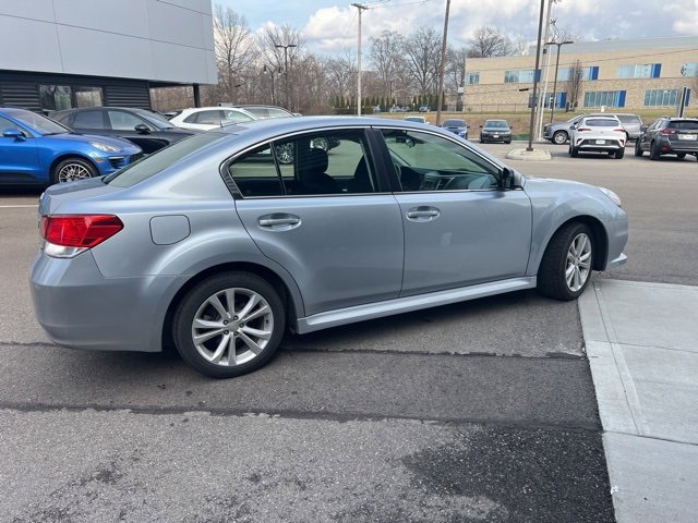 Used 2014 Subaru Legacy 2.5i Premium image 3