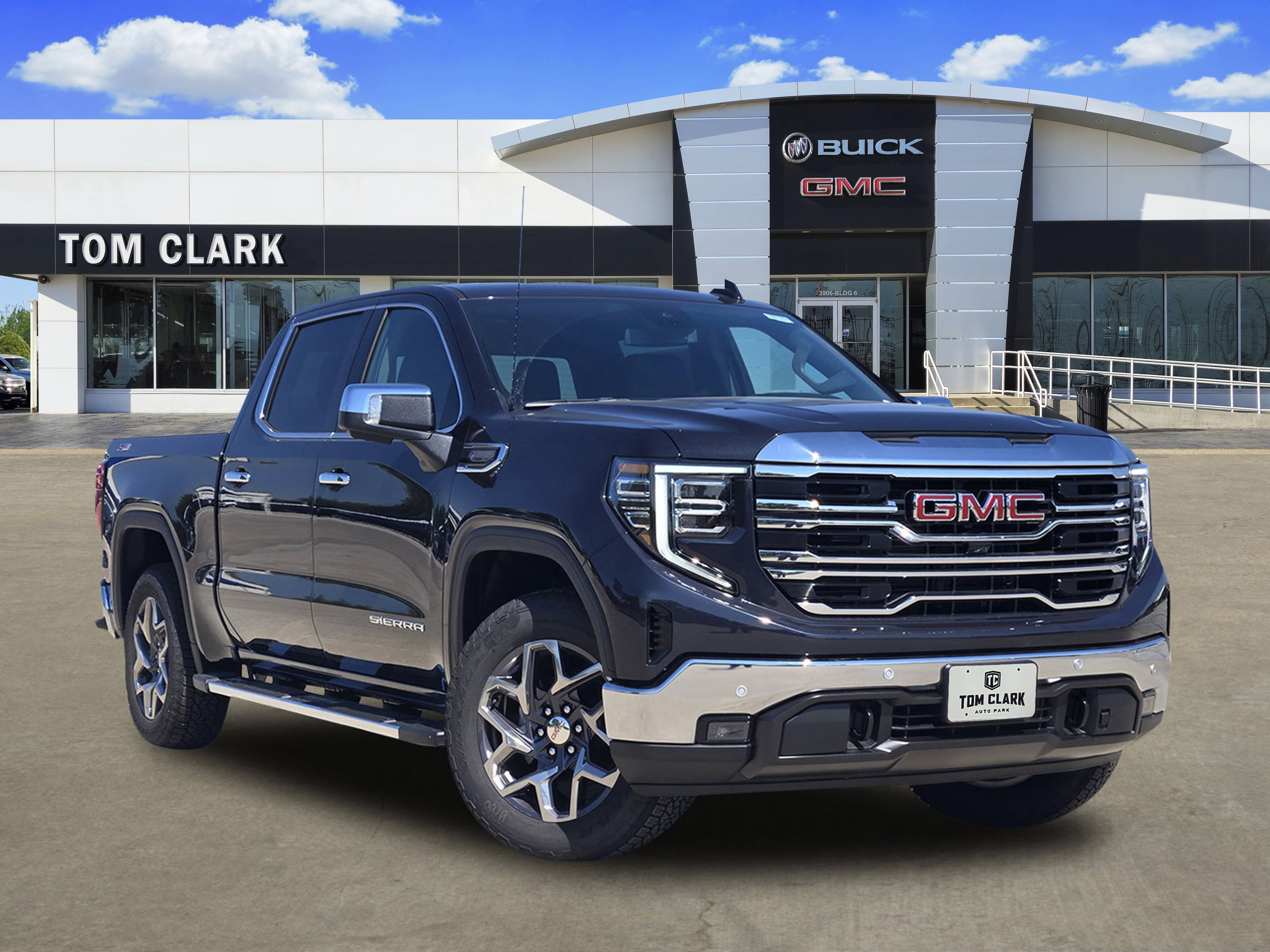 New 2026 GMC Sierra 1500 SLT