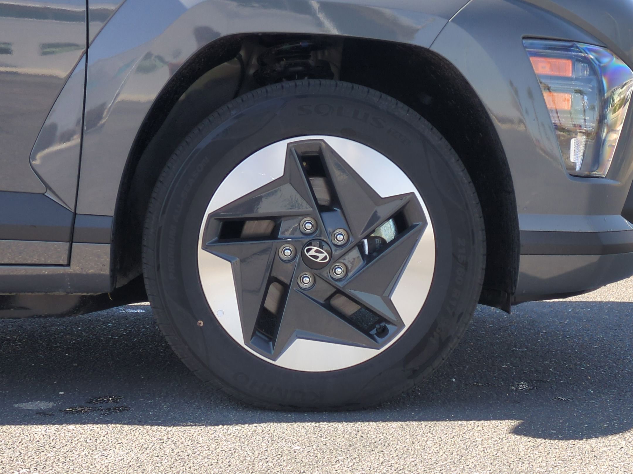 New 2025 Hyundai Kona SEL FWD image 7