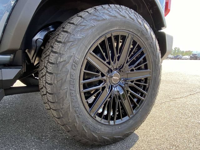 New 2025 Ford Bronco 4-Door AWD/4WD image 9