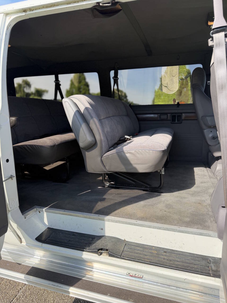 Used 1994 Dodge B350 RWD image 21