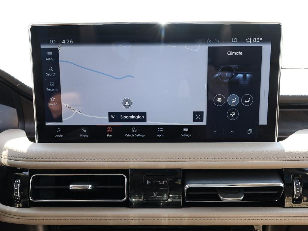 Used 2023 Lincoln Nautilus Reserve AWD/4WD image 16