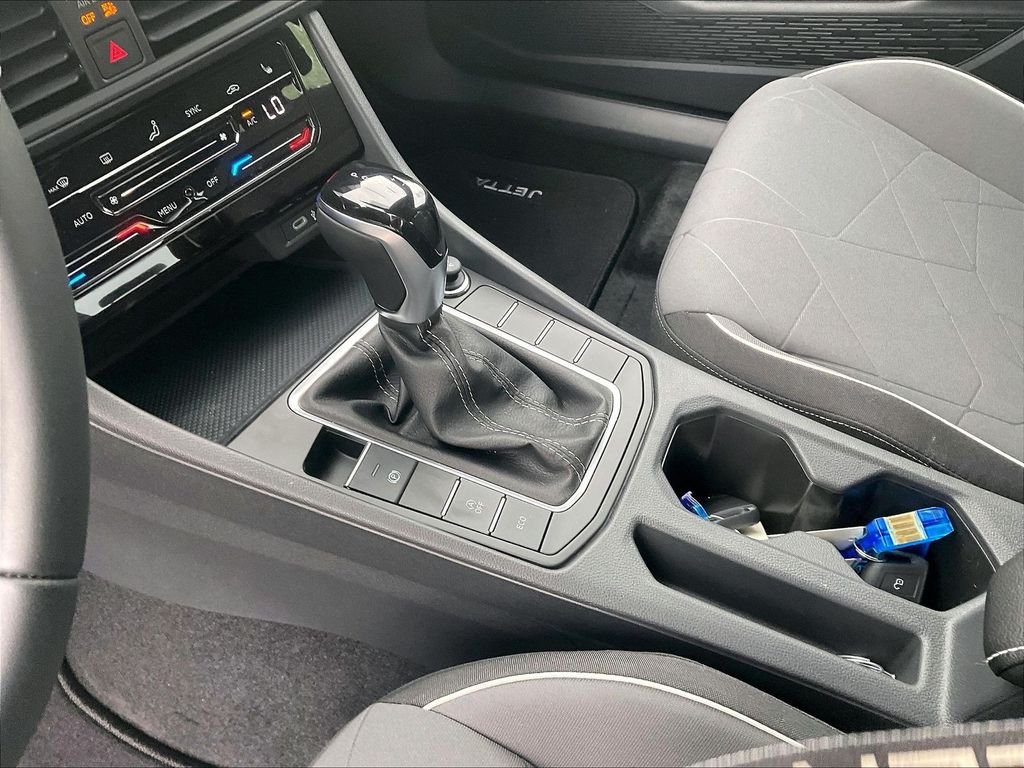 New 2026 Volkswagen Jetta Sport FWD image 13