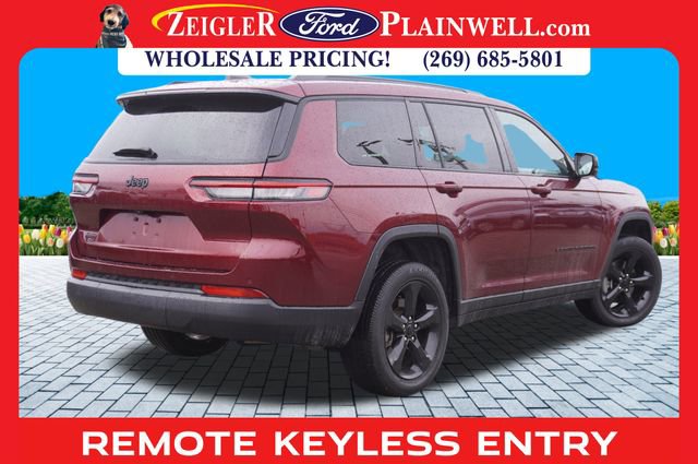 Used 2023 Jeep Grand Cherokee L Laredo image 5