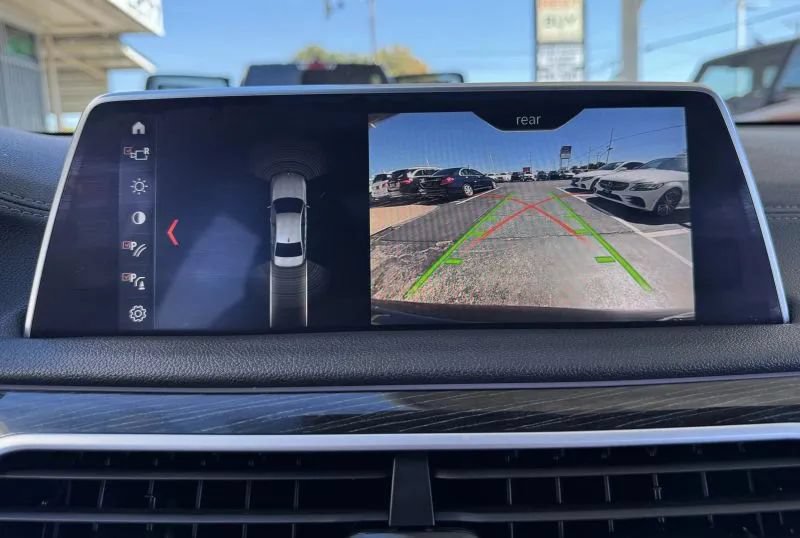 Used 2018 BMW 740i RWD image 33