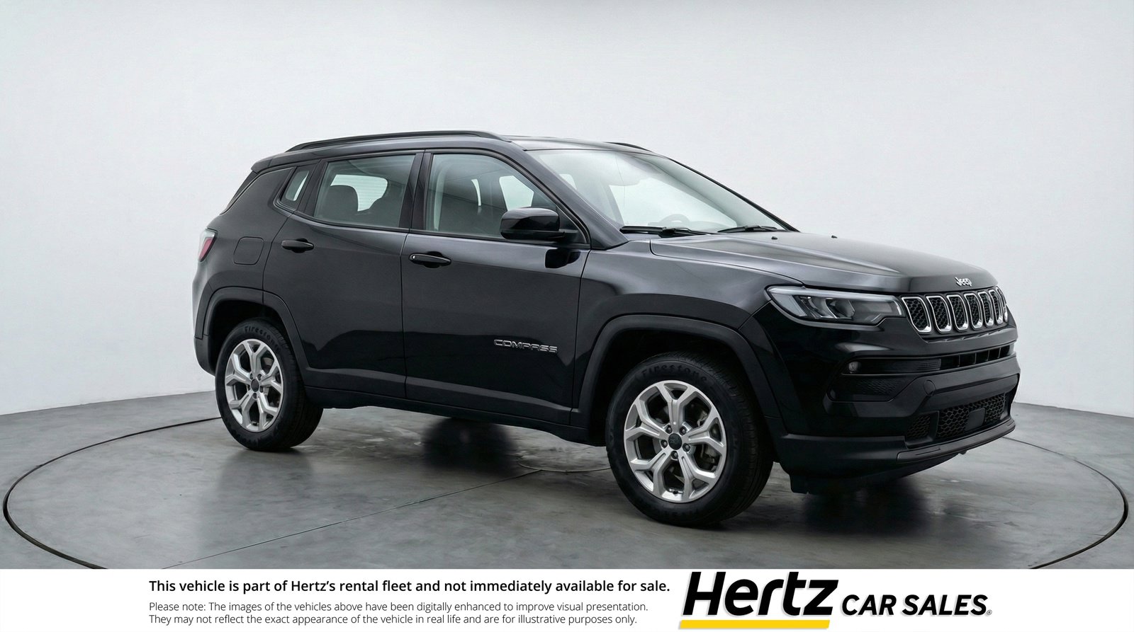 Used 2025 Jeep Compass Latitude AWD/4WD image 1