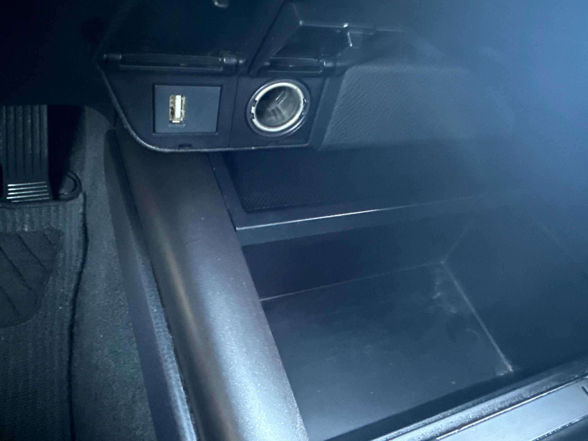 Used 2023 Toyota Camry LE FWD image 24