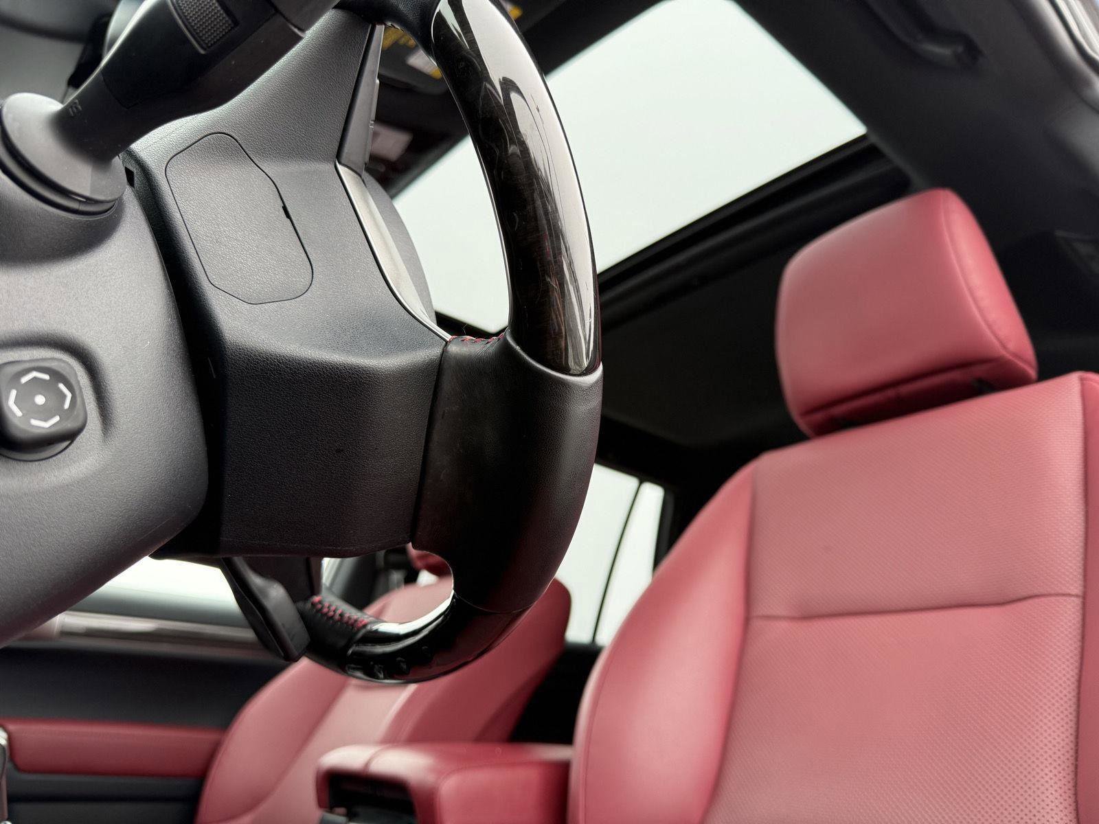 Used 2023 Lexus GX 460 Premium w/ Premium Plus Package image 13