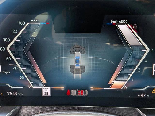 New 2026 BMW 760i xDrive w/ Premium Package image 11