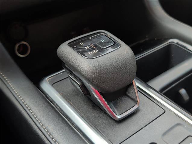 Used 2024 Nissan Pathfinder SV FWD image 17
