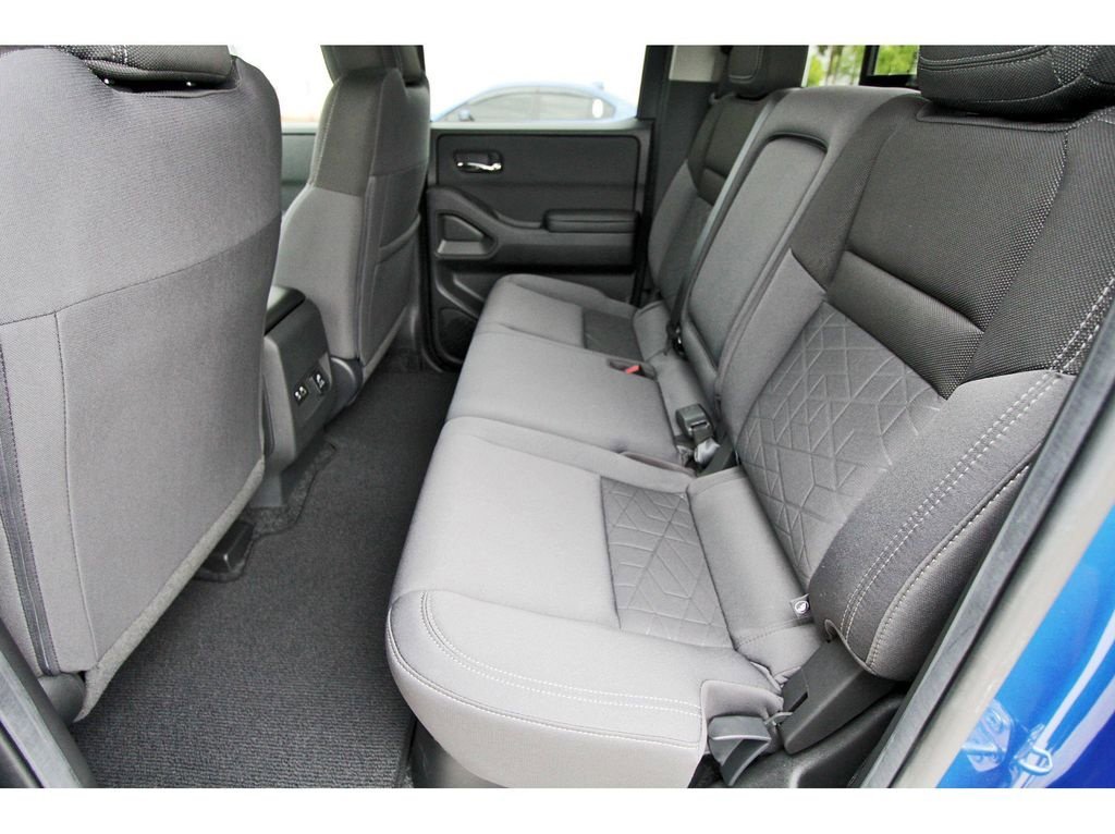 New 2026 Nissan Frontier SV w/ SV Convenience Package RWD image 7