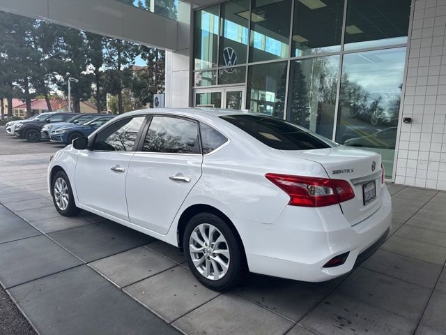 Used 2019 Nissan Sentra SV image 3