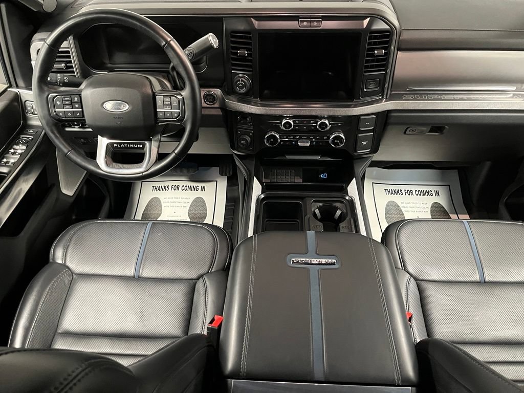 Used 2025 Ford F450 Platinum w/ FX4 Off-Road Package AWD/4WD image 26