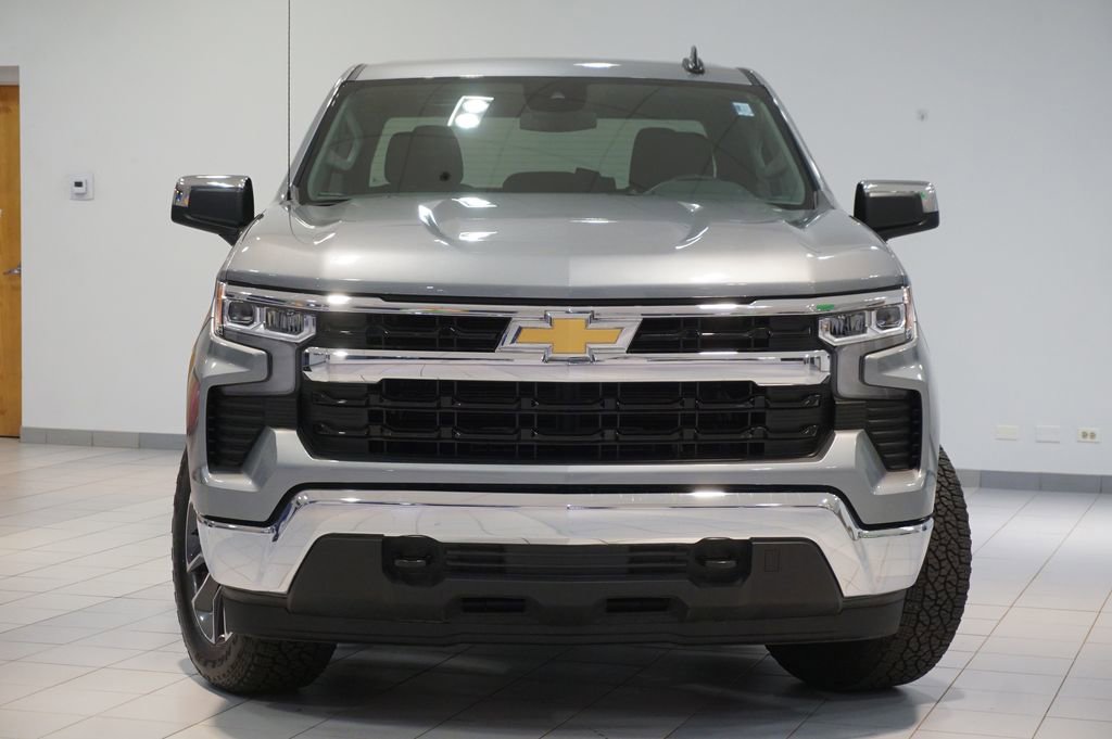Used 2024 Chevrolet Silverado 1500 LT image 5