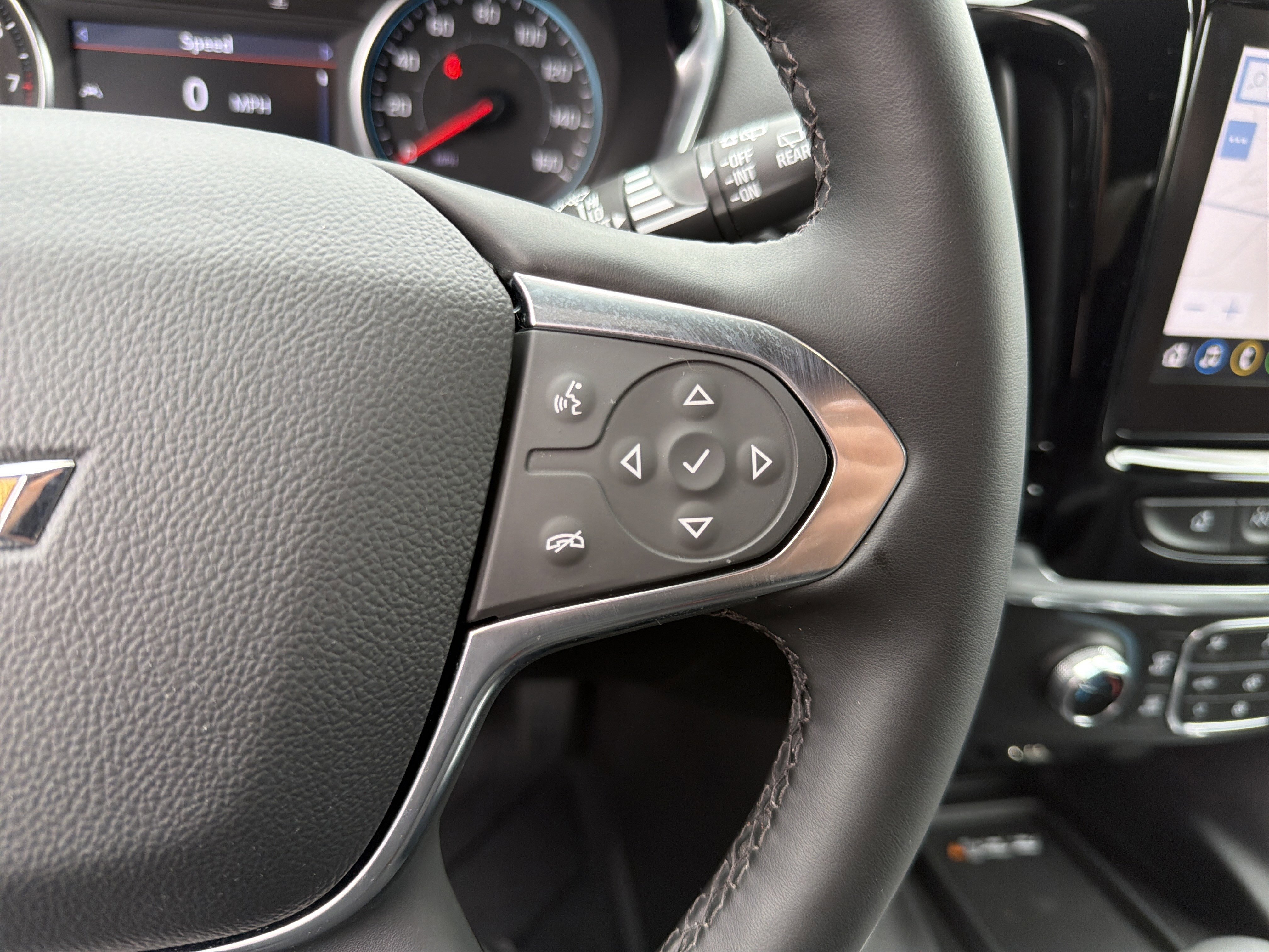 Used 2023 Chevrolet Traverse LT w/ LT Premium Package image 34