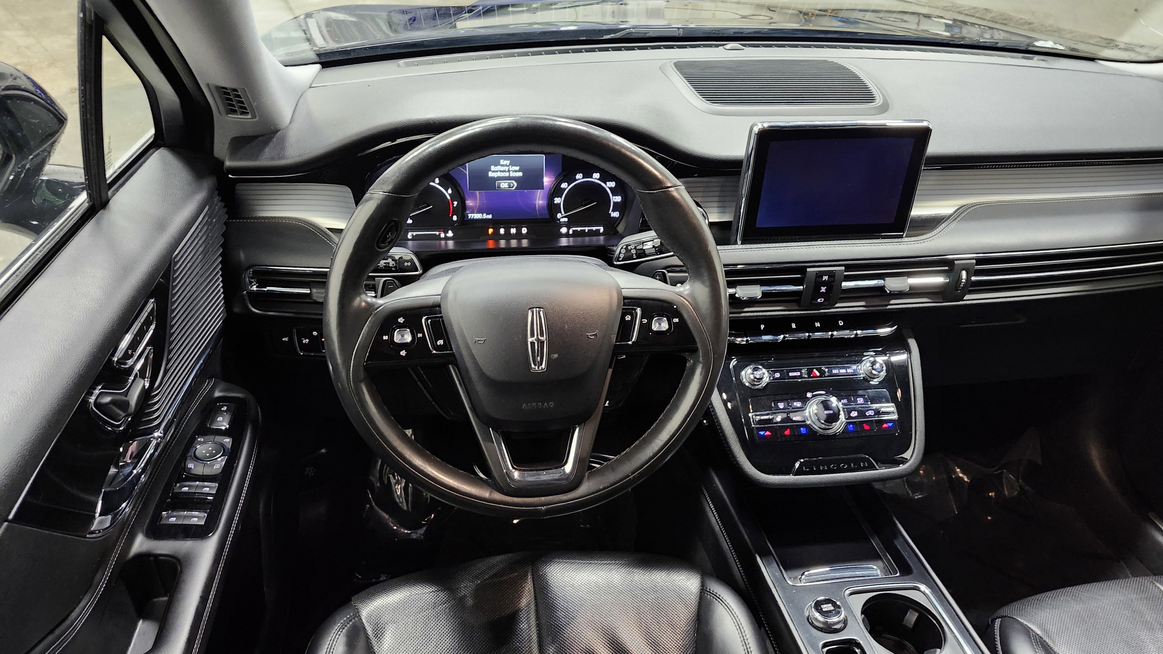 Used 2021 Lincoln Corsair AWD w/ Premium Package image 27