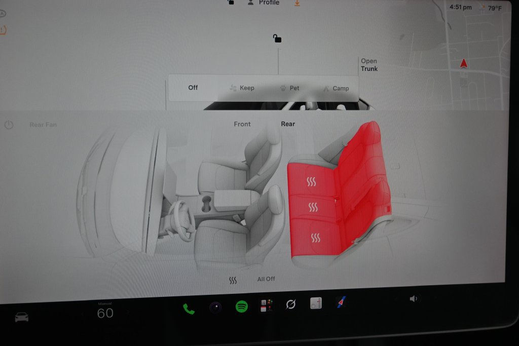 Used 2022 Tesla Model Y Performance AWD/4WD image 22