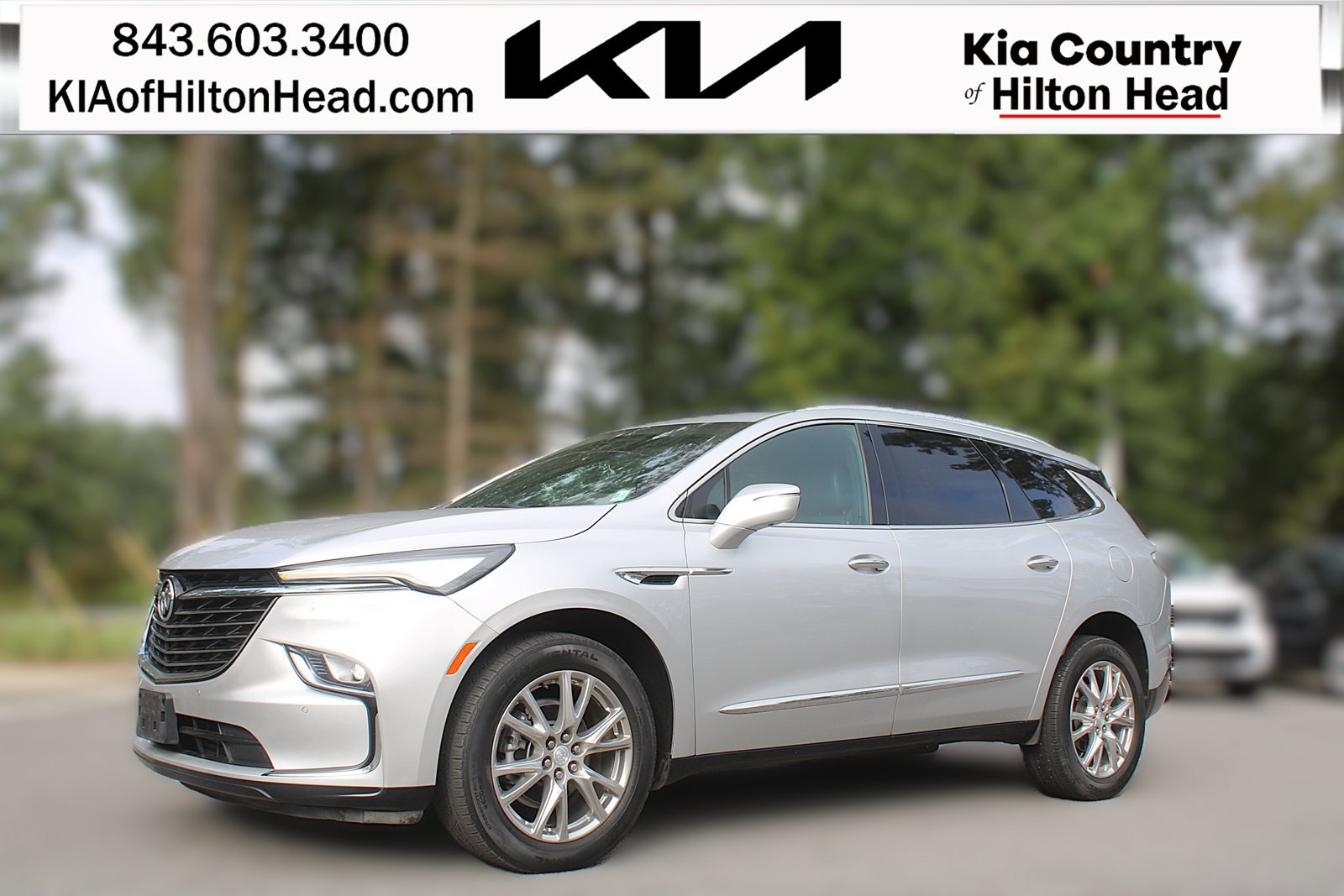 Used 2022 Buick Enclave Premium FWD image 1