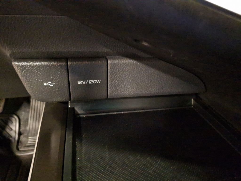 Used 2024 Toyota Camry SE FWD image 27