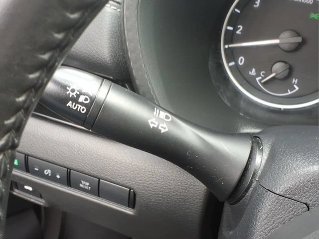 Used 2021 Nissan Sentra SV FWD image 22