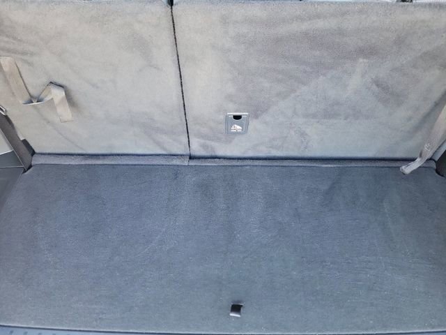 Used 2023 Toyota Highlander LE image 8