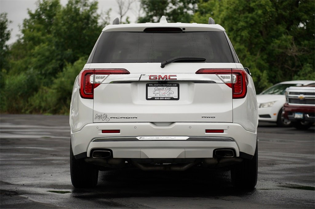 Used 2023 GMC Acadia Denali w/ Denali Ultimate Package image 4