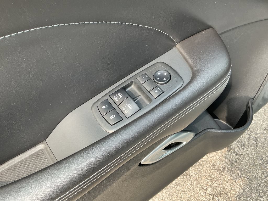 Certified 2018 Dodge Challenger R/T Plus RWD image 14