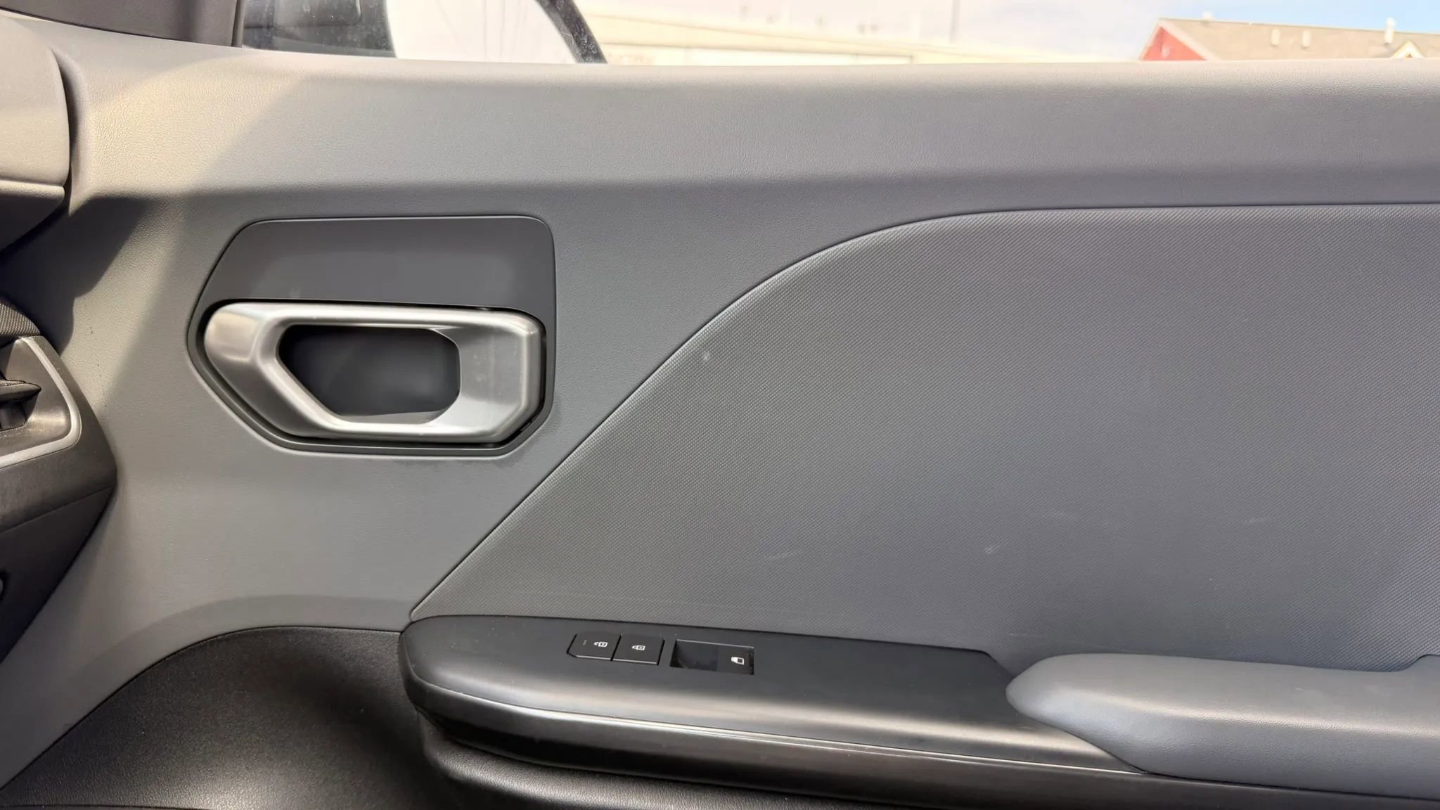 Used 2025 Kia K4 image 25