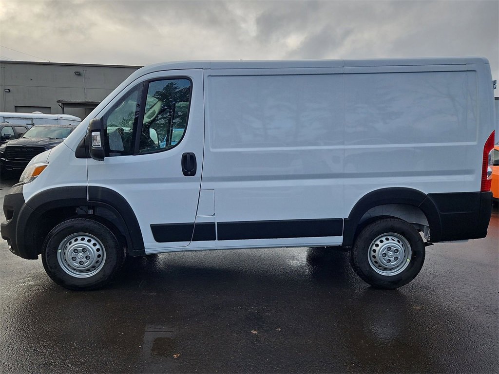 New 2026 RAM ProMaster 1500 w/ Convenience Group image 4